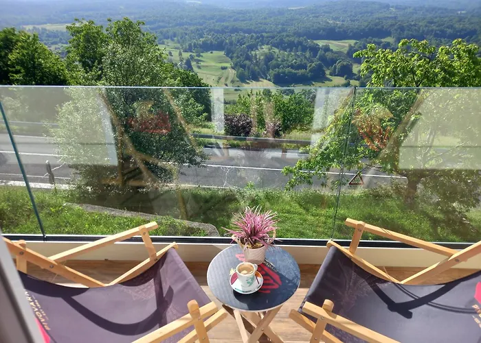 Vineyard Foggy Sea *